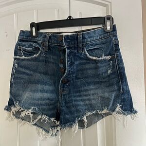 Abercrombie high rise mom shorts size 2